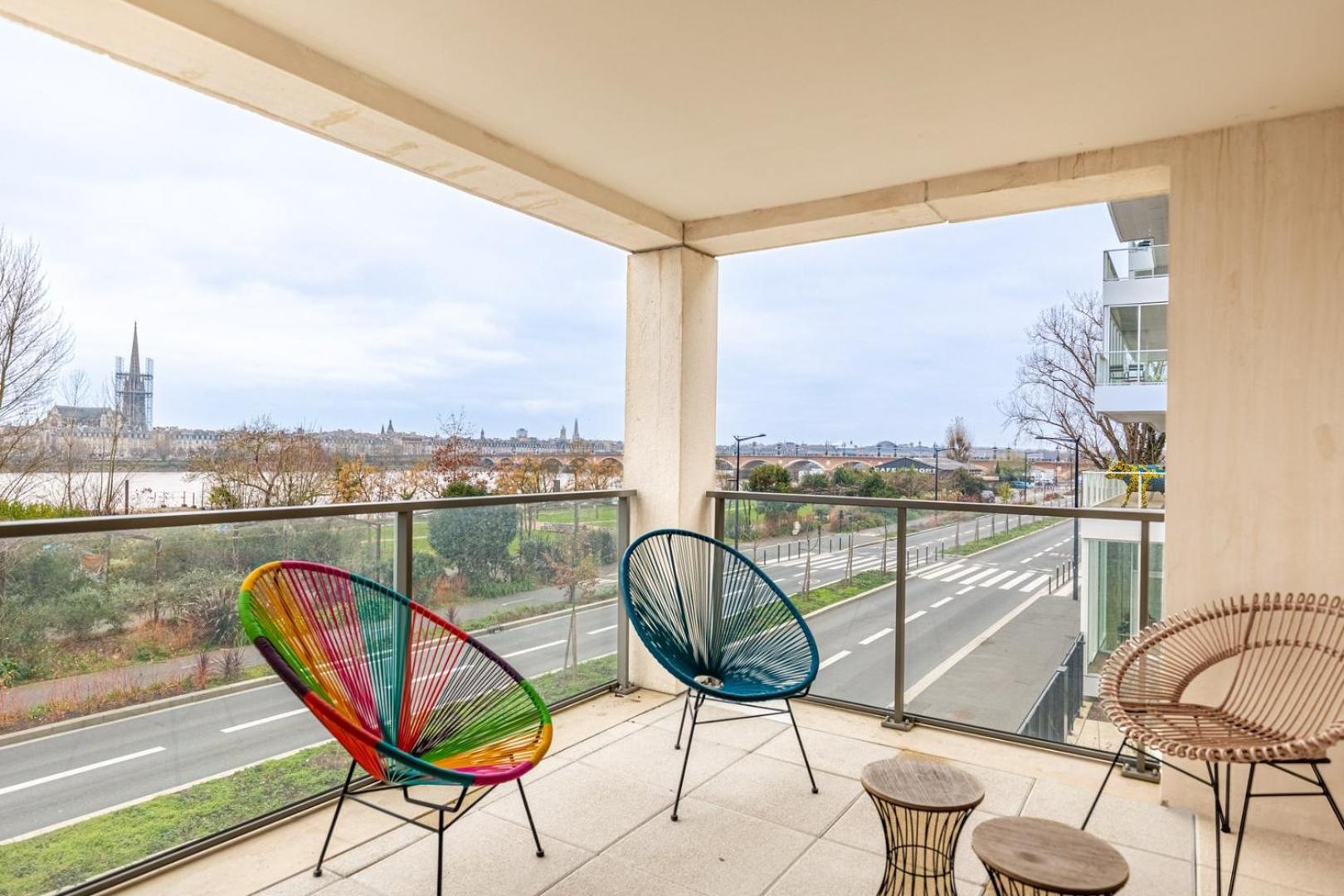 Guestready - Peaceful Escape In La Bastide Lägenhet Bordeaux Exteriör bild